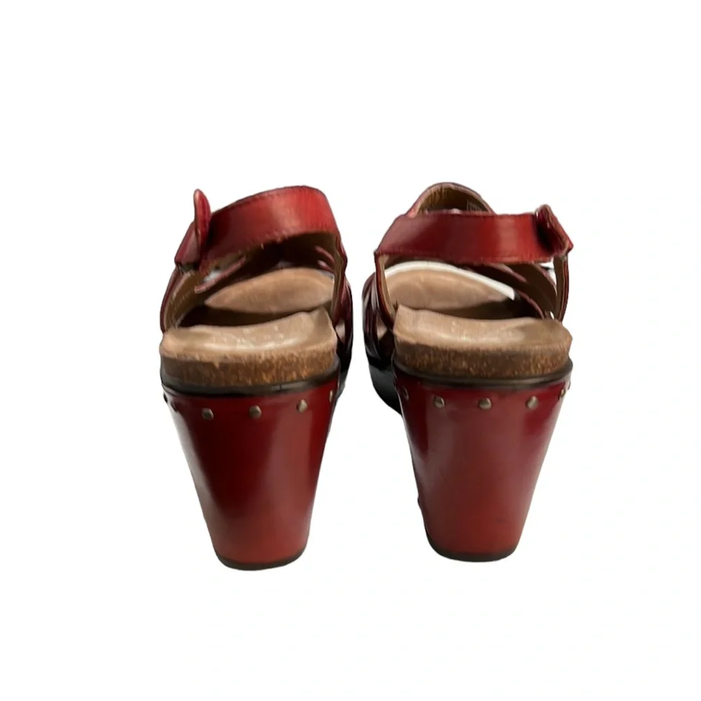 Dansko Felicia Studded Red Leather Comfort Wedges Size 41